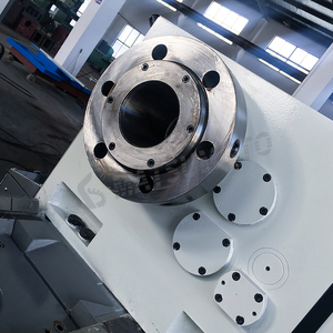 Máquina de torno manual de 1500mm de la serie <span class=keywords><strong>CY</strong></span> de alta calidad C6266Y-1500 torno horizontal de servicio pesado a un precio atractivo - Product Image 3