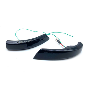 Clignotant LED dynamique ADT ambre bleu pour rétroviseur de voiture, compatible Ford Focus 2012-2018 et Ford Mondeo 2007-2012 - Product Image 1