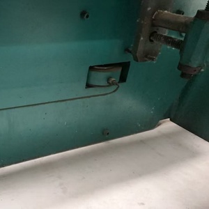 Second Hand Hydraulic Bending Machine 1000KN 3200mm 220/380V High Precision for Construction <b>Hardware</b> Metal Processing - Product Image 4