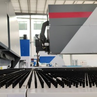 Machine de pliage CNC entièrement automatique AIOTEK AT-HS2500 à moteur servo complet, plieuse de panneaux automatique, presse plieuse pour tôles