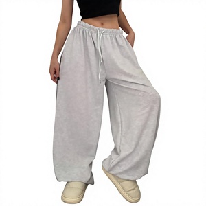 Pantalon de survêtement ample personnalisé pour femme, taille mi-haute, en molleton, coupe décontractée et confortable, style jogging décontracté pour femme - Product Image 2