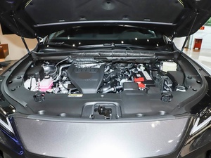 SUV de Lujo Usado de Alta Valoración en Venta, Gasolina, 2025 RX300 AWD Junxiang, Popular en Rusia, Medio Oriente y Asia Central - Product Image 4