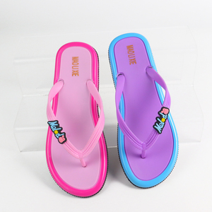 Soldes d'usine : Nouvelles sandales, claquettes et babouches pour femmes – Design tendance - Product Image 3