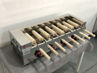 Machine à crème glacée de cheminée commerciale machine à gâteau de cheminée de gaz beignets cône de crème glacée gril à rouleaux