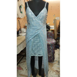 Vestido de diseñador a precios bajos con patrón bordado, tela georgette, vestido de fiesta de diseñador en venta - Product Image 1