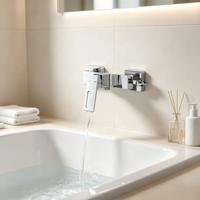 Ensemble de douche classique en laiton chromé pour salle de bain avec robinet de douche mural en céramique, poignées et forme de pomme de douche personnalisables