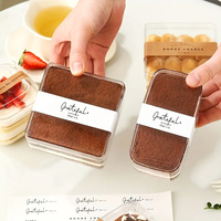 Conteneur carré transparent en PE pour gâteaux, tiramisu et desserts, emballage alimentaire jetable personnalisé en gros pour confiseries