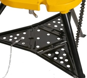 Étau à chaîne portable robuste H401 à trois pieds, pince en acier de bonne qualité pour bricolage, réglage de tuyaux et configuration de transport - Product Image 1
