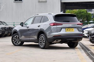 Подержанный автомобиль Buick Envision Plus 2024 года, 30-дюймовый изогнутый экран 6K, Snapdragon 8155, умный кокпит VCS, беспроводная зарядка, подключение к устройствам - Product Image 4