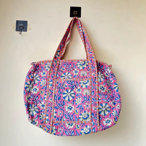 Sac de voyage à bandoulière en tissu matelassé en coton imprimé à la main, écologique, durable, grande capacité, pour la salle de sport, le pique-nique, le sport, le yoga, la plage - Product Image 1