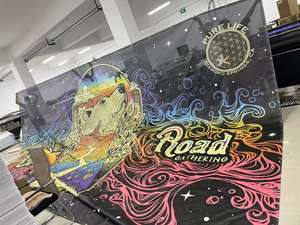 لافتة شبكية كبيرة الحجم من البوليستر مطبوعة رقميًا بشعار مخصص للفعاليات الرياضية والإعلانية مع حلقات معدنية - Product Image 4