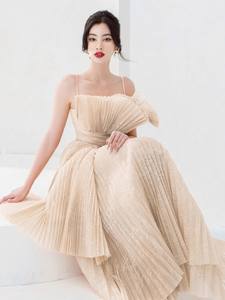 Diseño <span class=keywords><strong>de</strong></span> moda Ruffle cintura alta correas largos elegantes vestidos <span class=keywords><strong>de</strong></span> noche ropa <span class=keywords><strong>de</strong></span> mujer <span class=keywords><strong>2023</strong></span> Show Loose Black Sexy vestidos <span class=keywords><strong>de</strong></span> mujer - Product Image 4