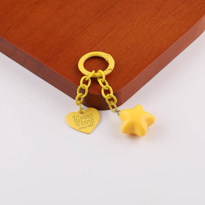 Llavero de Metal de Aleación de Zinc con Forma de Estrella y Diseño en Relieve, Opciones Multicolor para Accesorio de Bolso - Product Image 3