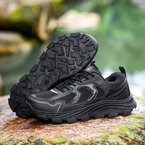 Chaussures de randonnée respirantes en mesh, à lacets, antidérapantes, robustes, à semelle épaisse et légères. - Product Image 1