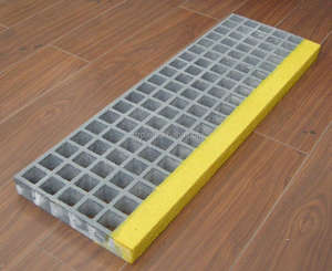 Mini grille moulée par PRF <span class=keywords><strong>de</strong></span> maille <span class=keywords><strong>de</strong></span> <span class=keywords><strong>38</strong></span>*38mm pour le plancher <span class=keywords><strong>de</strong></span> poulet, résistant à la corrosion, longue durée <span class=keywords><strong>de</strong></span> <span class=keywords><strong>vie</strong></span> - Product Image 6