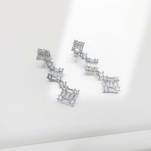 Pendientes de plata de ley 925 personalizados con piedra de corte baguette de lujo, geométricos, para fiesta, novia, profesora, con piedra natural, para mujer. - Product Image 3