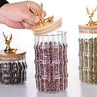 Pot en verre de luxe à rayures verticales gaufrées, design nordique esthétique, pour centre de table de mariage et rangement de cuisine