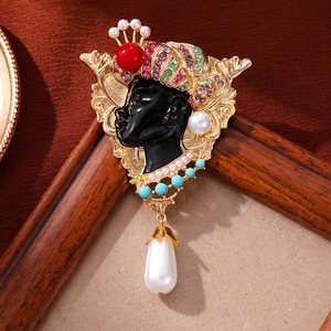 Broche Égyptienne Tête Noire de <span class=keywords><strong>Chef</strong></span> pour Femme et Homme, Bijou Personnage - Product Image 1