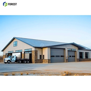 Entrepôt préfabriqué de hub logistique en acier avec quais de chargement - Product Image 1