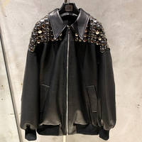 Blouson bomber surdimensionné en cuir clouté à épaules tombantes en cuir véritable noir pour femme