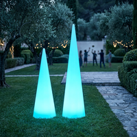 Lampe de sol en forme de goutte d'eau LED, design contemporain, lumière blanche chaude, décoration de jardin et de pelouse