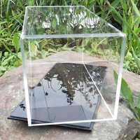Boîte de Présentation en Acrylique Transparente à Prix Réduit avec Socle