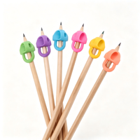 Aide à l'écriture en silicone pour enfants, prise ergonomique en plastique souple, outil de correction des doigts, stylo de correction confortable, clip d'écriture