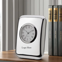 Horloge de bureau en métal personnalisée, moderne, rétro, à quartz, avec affichage des heures par sonnerie et aiguilles, pour la décoration de la maison
