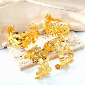 Punk Gold Plated Women's Trendy Cuff <strong>Bangle</strong> <strong>Bracelet</strong> Hollow Textured Leaf Chunky Wide Adjustable for Parties - Product Image 2