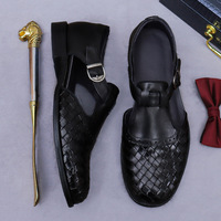 Sandales plates classiques en cuir véritable noir avec sangle à boucle, bout fermé, respirantes, chaussures d'été pour hommes