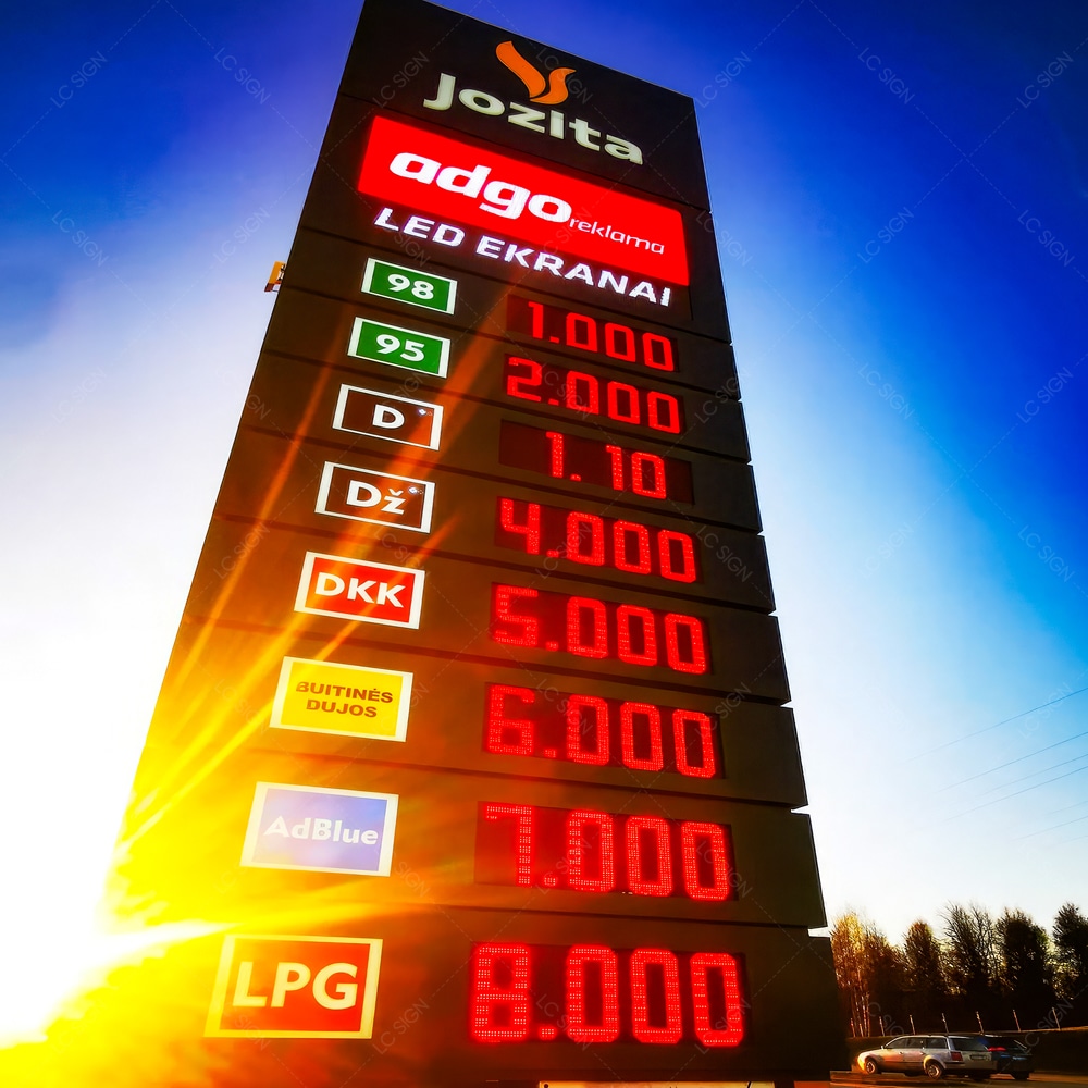 outdoor solar powered digital boards