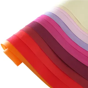 Fournisseur personnalisé imperméable à bas prix PP Spunbond, liaison filée polypropylène tissu Non tissé pour tissu