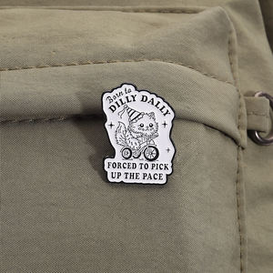 Cool Dog che indossa occhiali da sole spilla con spilla di animali divertenti spilla distintivo gioielli regalo per gli amici all'ingrosso - Product Image 3