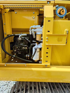 Excavadora de cadenas Komatsu PC110-7 de segunda mano, 10 toneladas, motor en buen estado - Product Image 2