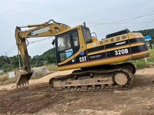 Excavadora de orugas hidráulica usada Caterpillar 320BL, modelo japonés 2012, 12 meses de garantía, peso operativo de 20000kg - Product Image 3