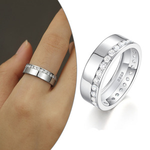 Erkekler İçin S925 Ayar Gümüş Sonsuzluk Yüzüğü Tam Daire Mozanit Taşlı Sade Erkeksi Tasarım Düğün Nişan Günlük Kullanım İçin - Product Image 1