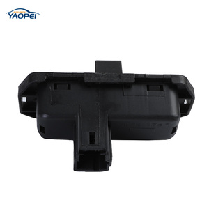 Interrupteur de hayon automobile, interrupteur d'ouverture de hayon 98091103 pour <span class=keywords><strong>Renault</strong></span> <span class=keywords><strong>Laguna</strong></span> II <span class=keywords><strong>2002</strong></span> - Product Image 4