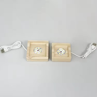 Base lumineuse carrée en bois personnalisée en gros pour cube de cristal de 5x5x5cm et 6x6x6cm