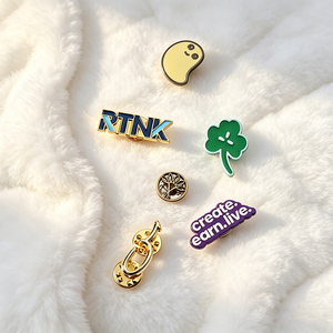 Broches y Dijes Personalizados de Aleación de Zinc con Logotipo, Acabado en Oro y Oro Rosa para Collares, Llaveros, Fabricación de Joyería DIY, OEM, ODM - Product Image 5