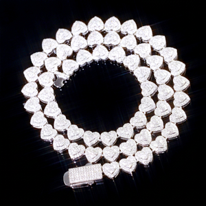 Collier unisexe en argent sterling 925 plaqué or, diamant moissanite VVS, certifié GRA, passe le test du diamant, chaîne cœur, tendance. - Product Image 1
