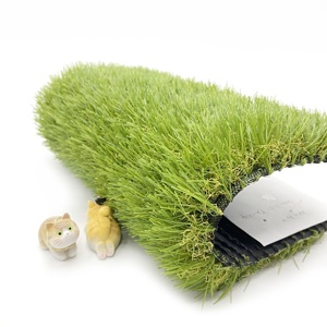 Hanwei Grass Hot Style Césped artificial Dtex1200 50mm Costo de drenaje por metro cuadrado Alfombra de trébol de 6mm 35mm para jardín - Product Image 4