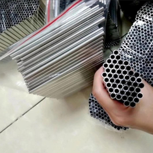 904L jis/din 409L สแตนเลสท่อไร้รอยต่อพื้นผิว Ba งานเชื่อมดัดโค้งแบบกำหนดเองอุตสาหกรรม En Cutting GB - Product Image 6