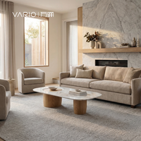 Meubles de style italo-français pour la rénovation de la maison VARIO : salon, table à manger, chaises, table basse