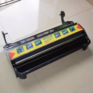 Machine à coller le <span class=keywords><strong>papier</strong></span> <span class=keywords><strong>peint</strong></span> en acier inoxydable de 53 cm à traction manuelle - Product Image 3