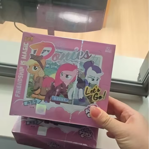 My Little Pony: La Amistad Es Eterna - Paquete de Cartas Divertidas Ola 3 <span class=keywords><strong>MLP</strong></span>-KB-QY003 - Caja de Sobres de Cartas Coleccionables - Product Image 1
