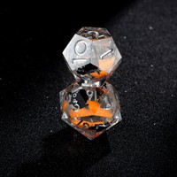 Ensemble de dés polyédriques à cœur liquide vert unique, 7 pièces, dés en résine RPG pour jeux de rôle