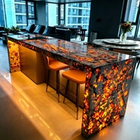 Îlot de cuisine en marbre Pandora Patagonia rétroéclairé de luxe, lumière LED, comptoir en pierre naturelle translucide, table de bar personnalisée pour villa