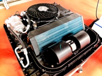 Système de climatisation de stationnement M6 12V/24V Diesel à air froid avec compresseur scroll R134a, capacité de refroidissement 2000-2400W, pour rénovation/amélioration