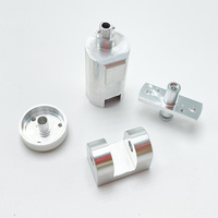 Pièces usinées sur commande sur tour CNC de haute précision : Pièces de rechange usinées CNC de haute qualité en aluminium, acier inoxydable et laiton