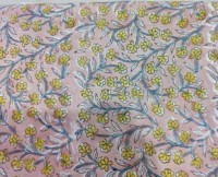 Restes de tissu de dentelle de restes de tissu de coton imprimé de bloc de main indien avec la conception florale pour des projets de couture de patchwork de quilting